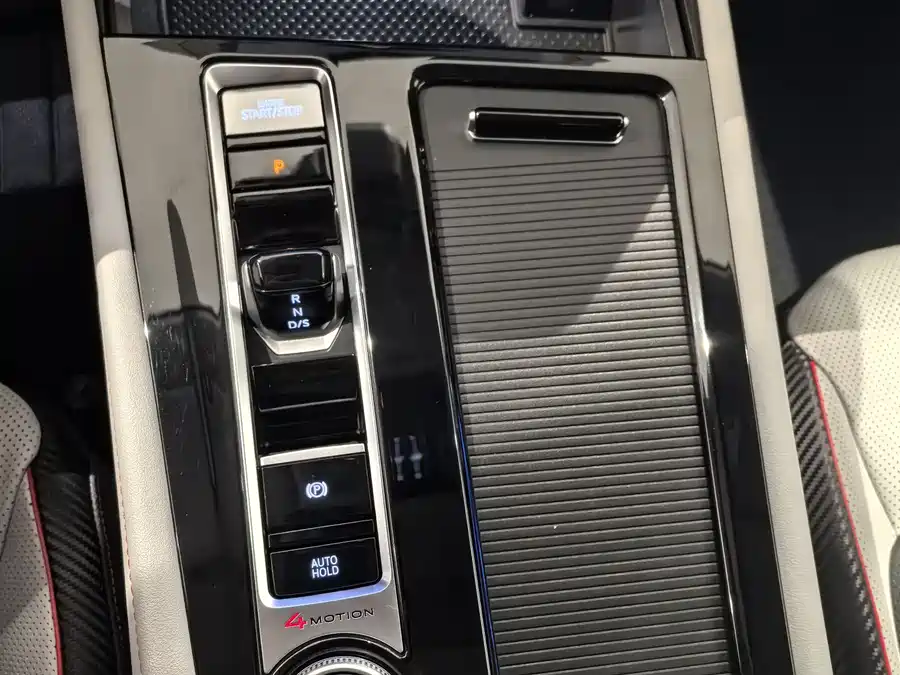 Volkswagen Teramont 2024 Бензин