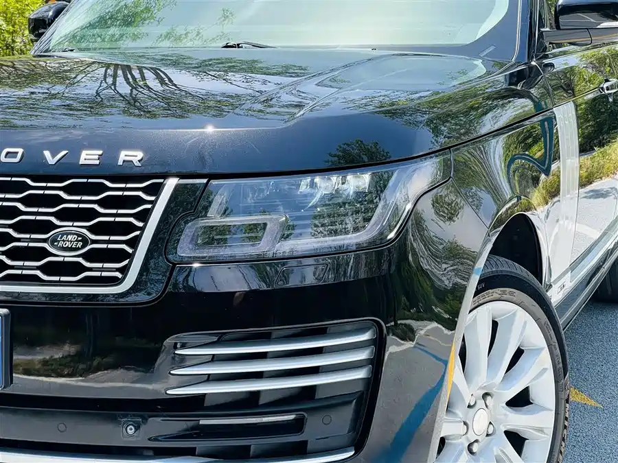 Land Rover Range Rover 2015 Бензин