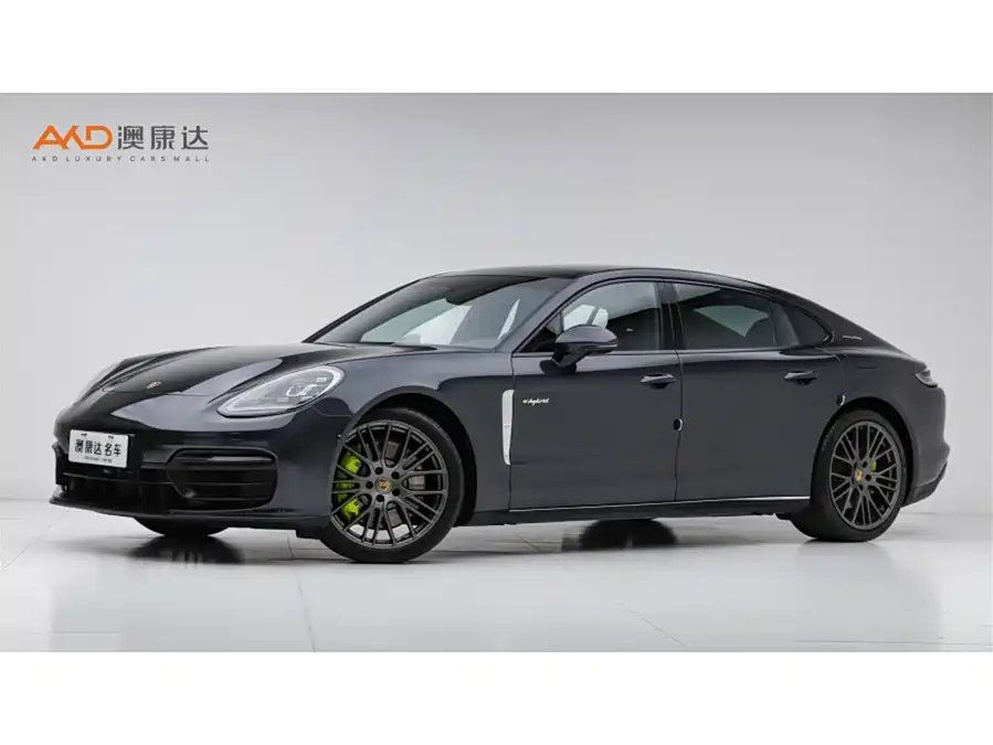 Porsche Panamera 2022 Бензин