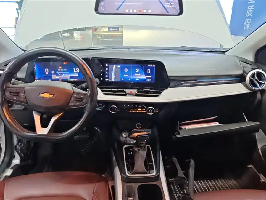 Chevrolet Monza 2023 Бензин