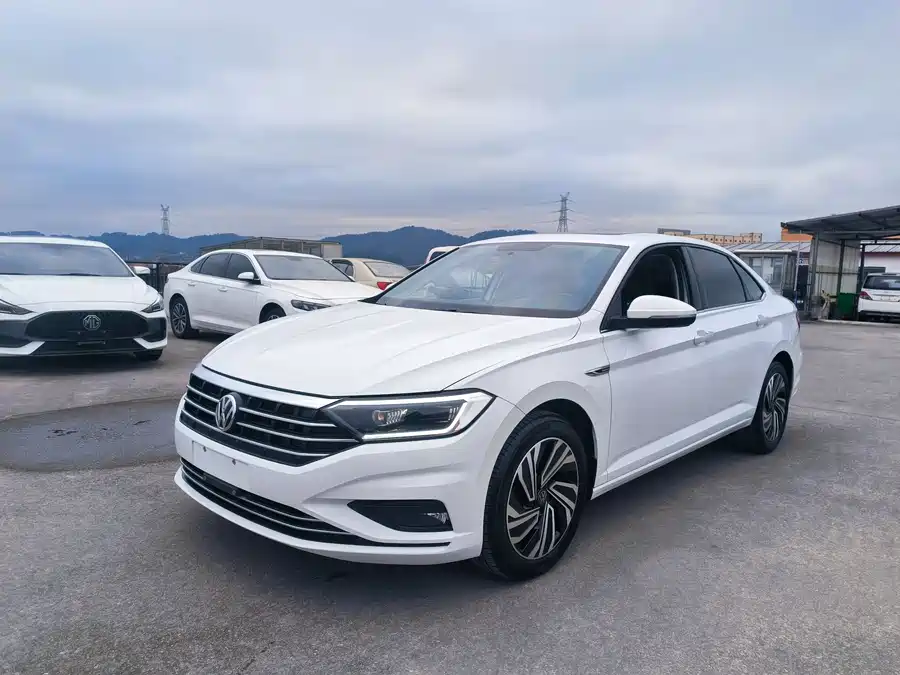 Volkswagen Sagitar 2021 Бензин