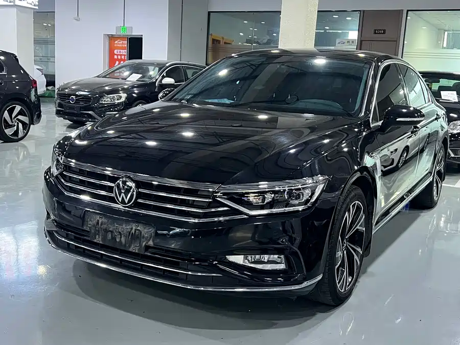 Volkswagen Magotan 2021 Бензин