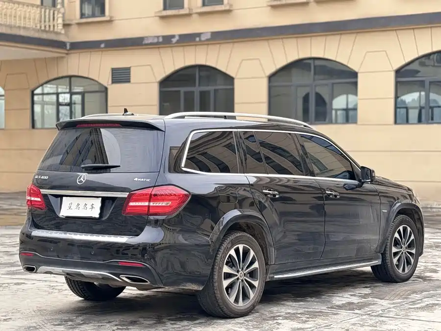 Mercedes-Benz GLS 2019 Бензин