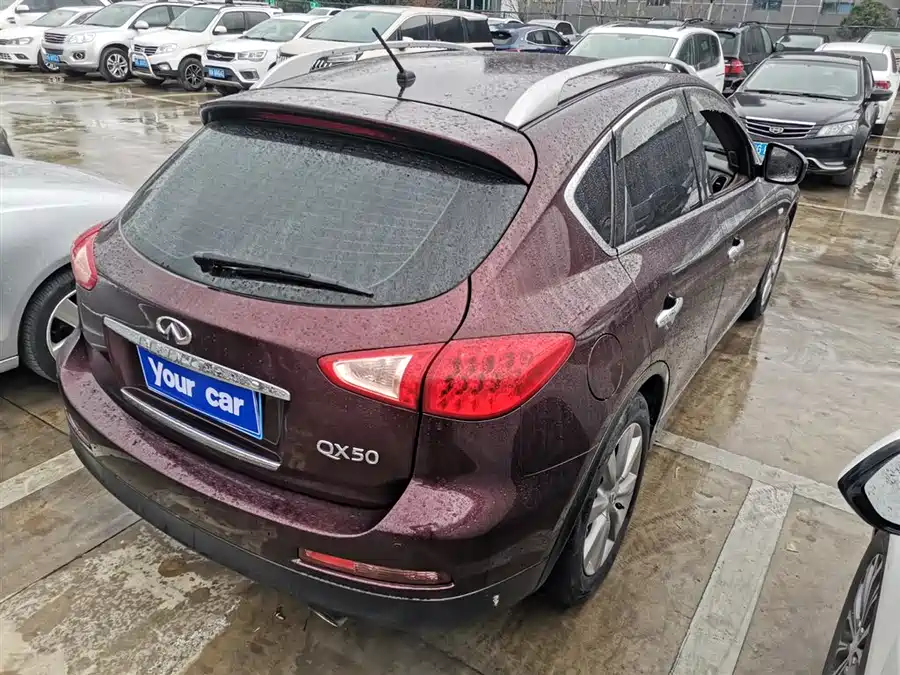 Infiniti QX50 2014 Бензин