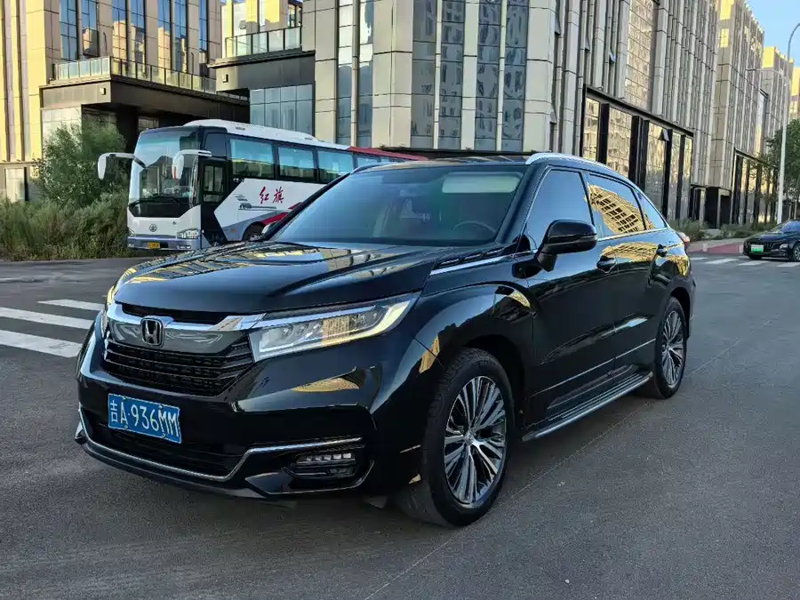 Honda Avancier 2021 Бензин