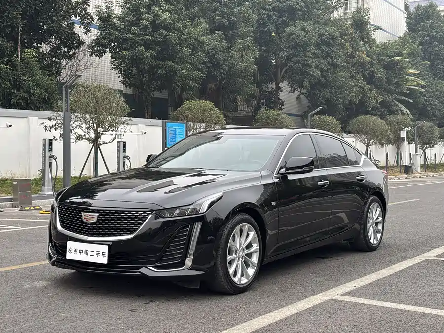 Cadillac CT5 2021 Бензин