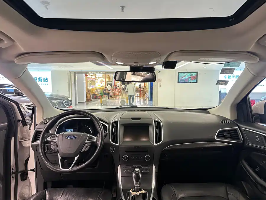 Ford Edge 2016 Бензин