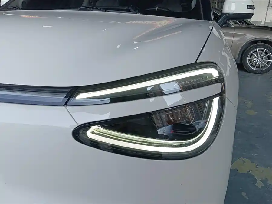 Dongfeng Nammi 01 2024 Электрический