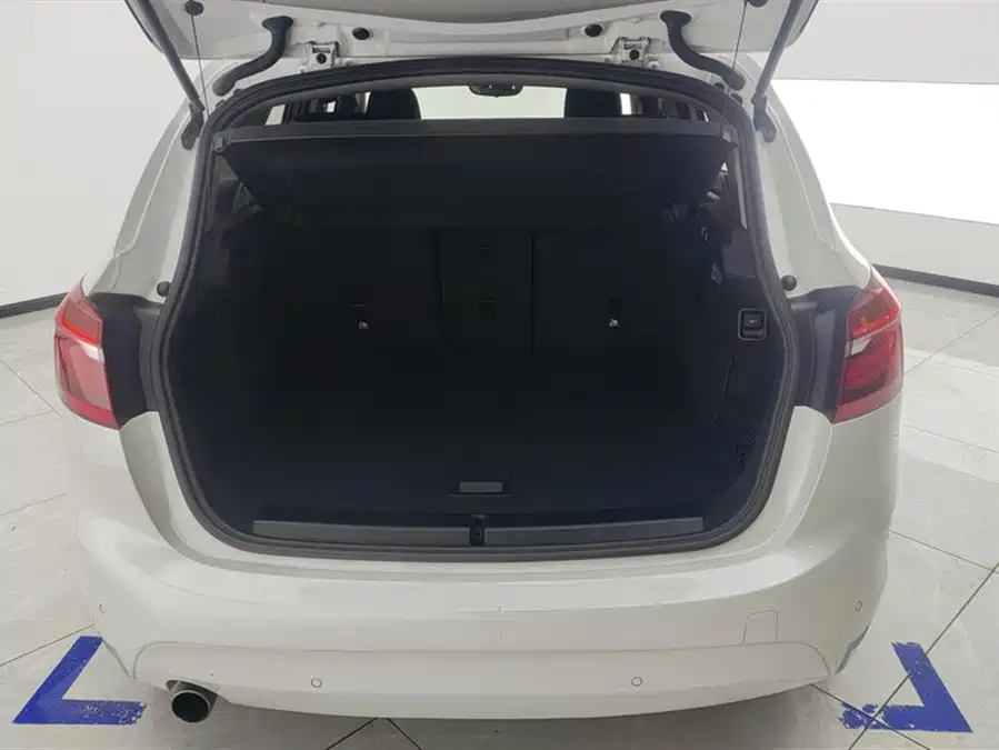 BMW 2 Series 2018 Бензин