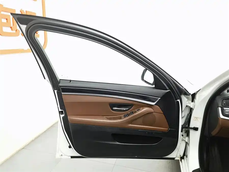 BMW 5 Series Imported 2014 Бензин