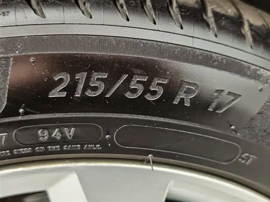 Skoda Superb 2018 Бензин