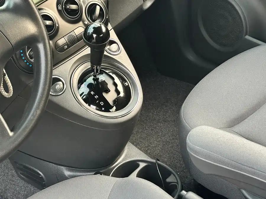 Fiat 500 2016 Бензин