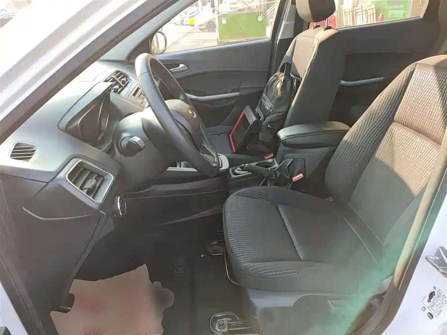 Ford Escort 2019 Бензин