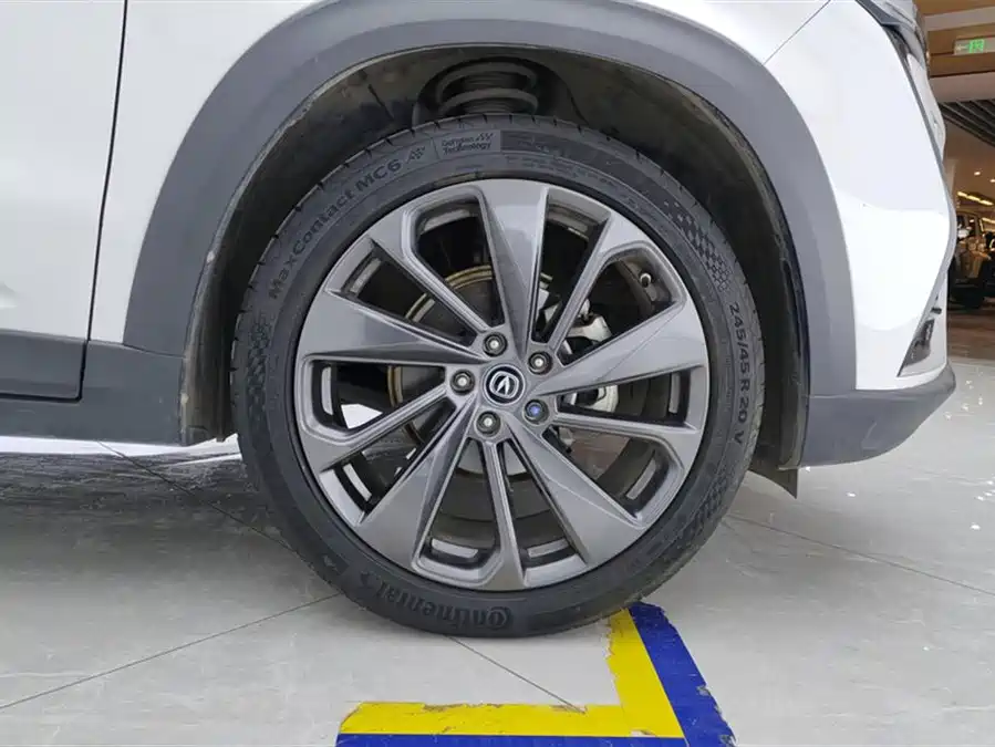 Changan UNI-T 2021 Бензин