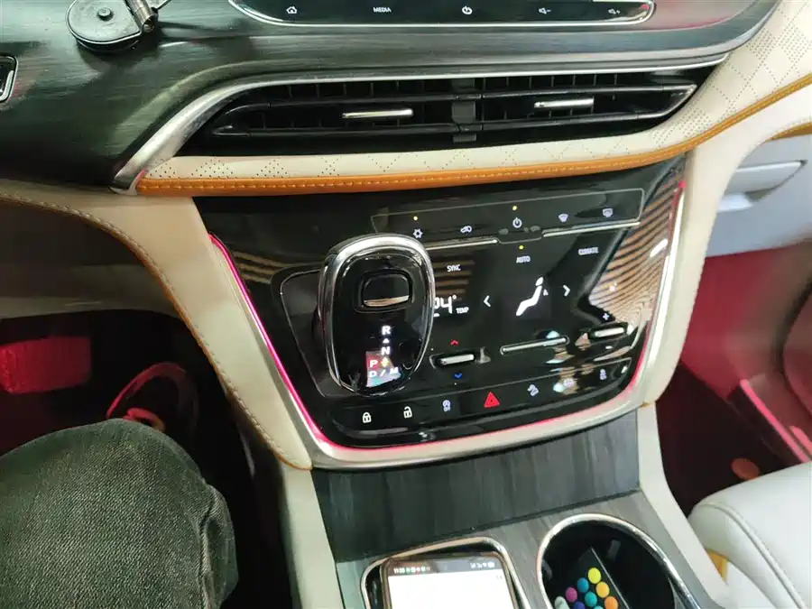 Buick GL8 2022 Гибрид