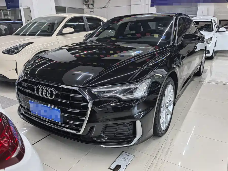 Audi A6L 2021 Бензин