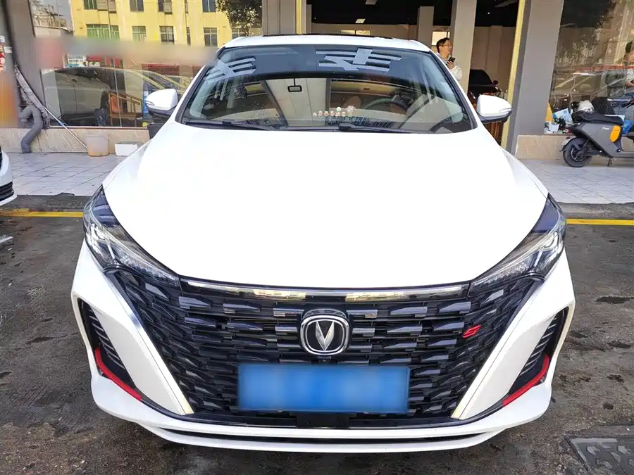 Changan Eado 2025 Бензин