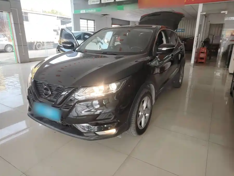 Nissan Qashqai 2021 Бензин