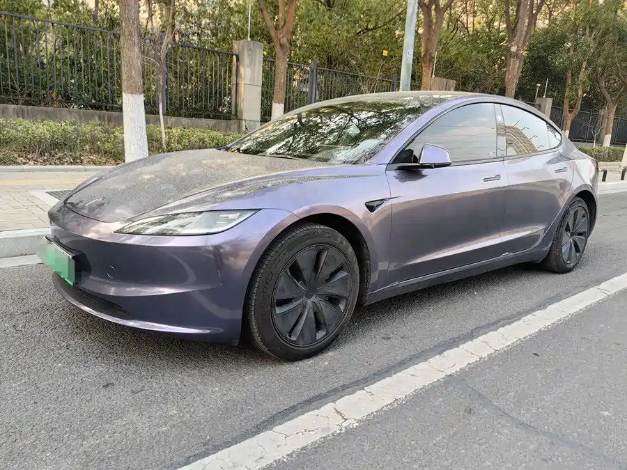 Tesla Model 3 2023 Электрический