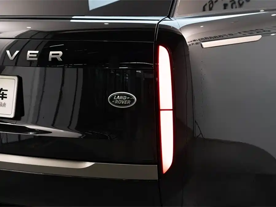 Land Rover Range Rover 2024 Гибрид