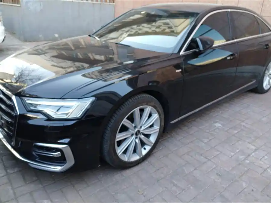 Audi A6L 2023 Бензин
