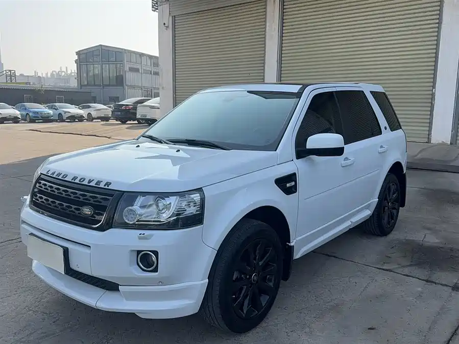 Land Rover Freelander 2 2014 Бензин