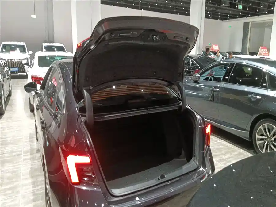 Honda Integura 2024 Бензин