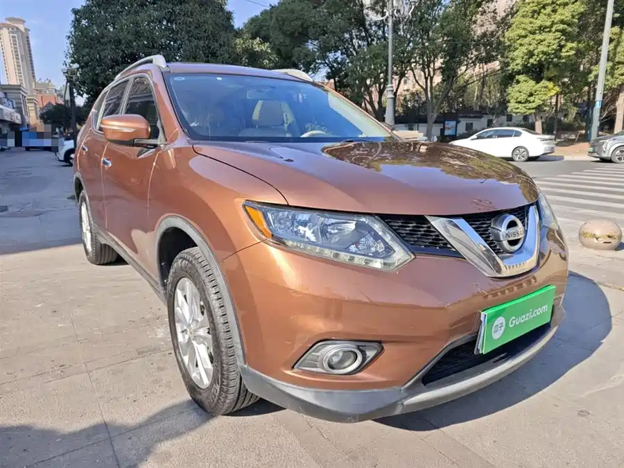 Nissan X-Trail 2016 Бензин