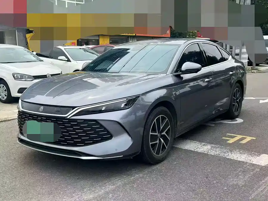 BYD Qin L 2024 Подключаемый гибрид