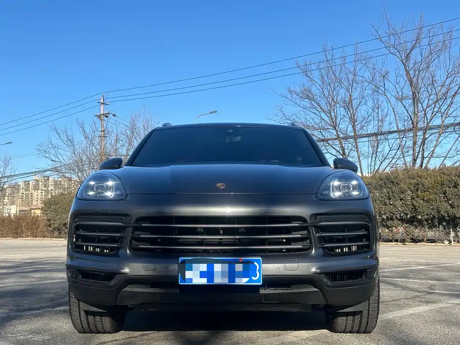 Porsche Cayenne 2020 Бензин
