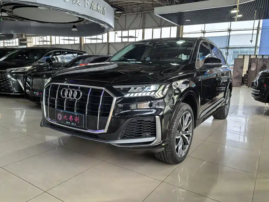 Audi Q7 2020 Гибрид