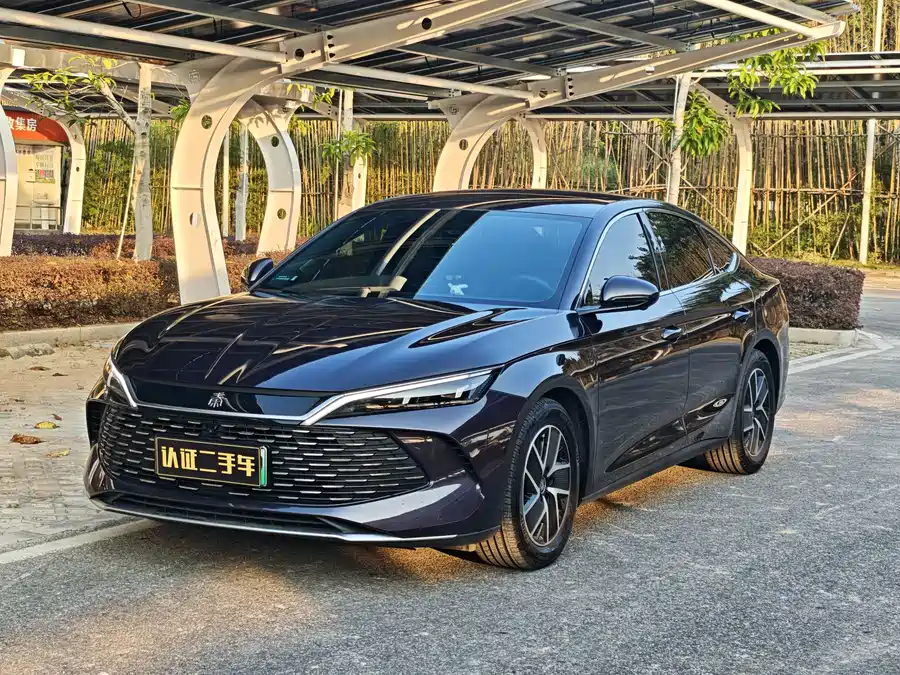 BYD Qin L 2025 Подключаемый гибрид