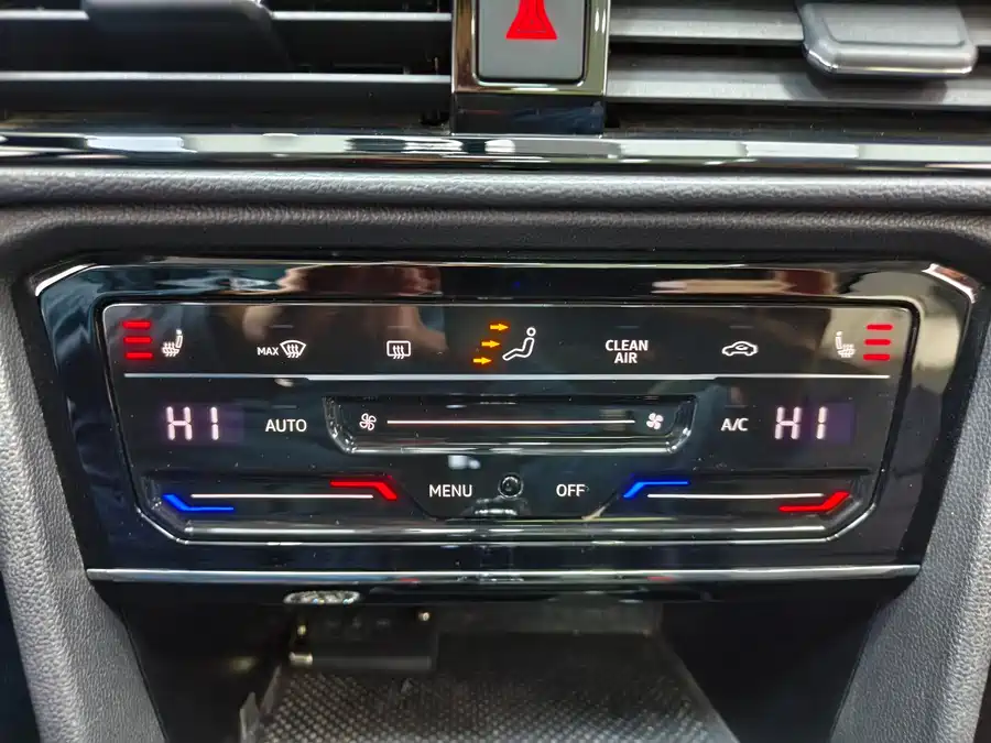 Volkswagen Tharu 2022 Бензин