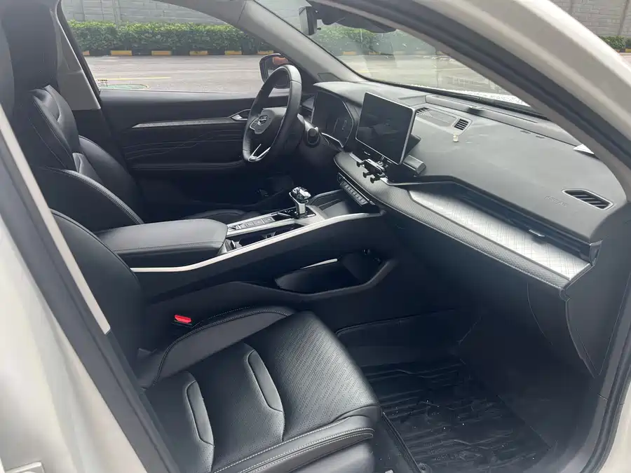 Geely PREFACE 2023 Бензин