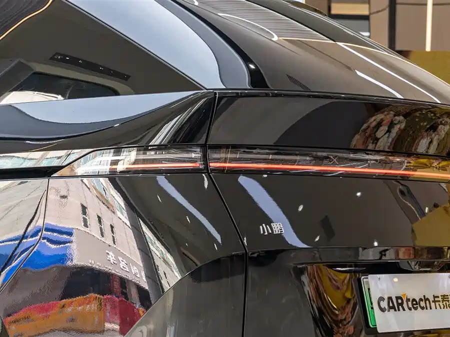 Xpeng X9 2024 Электрический