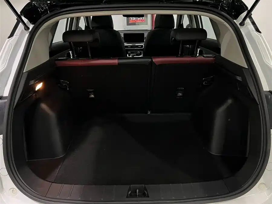 Geely Coolray 2022 Бензин