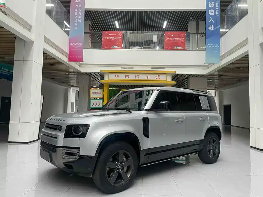 Land Rover Defender 2022 Гибрид
