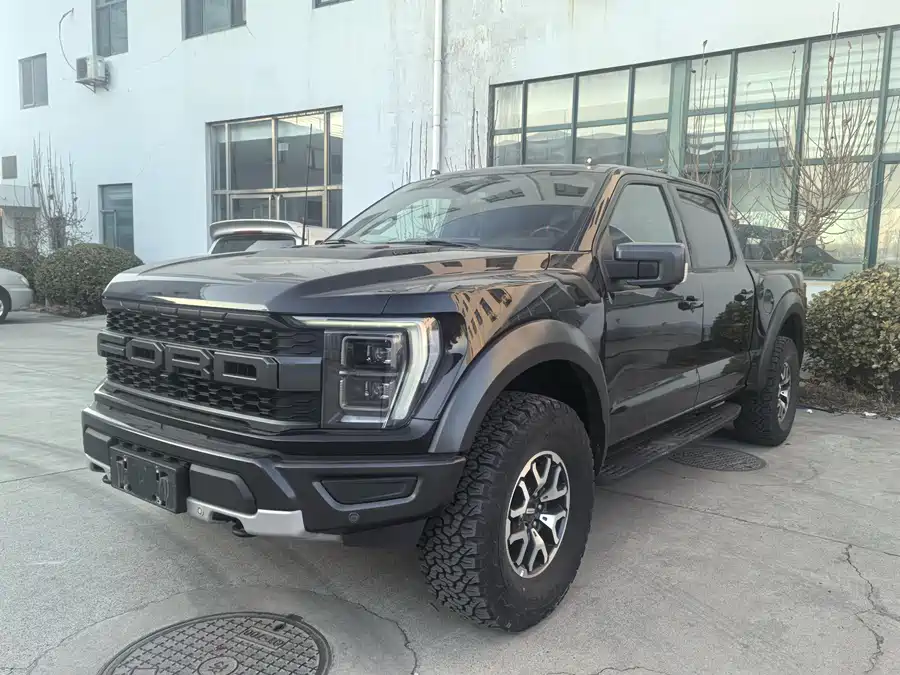 Ford F-150 Raptor 2023 Бензин