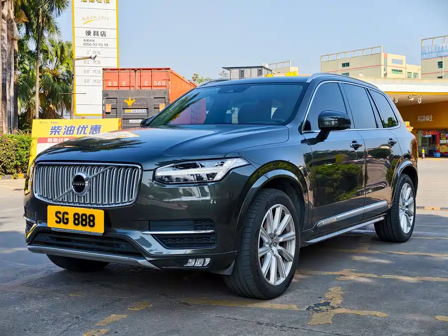 Volvo XC90 2019 Бензин