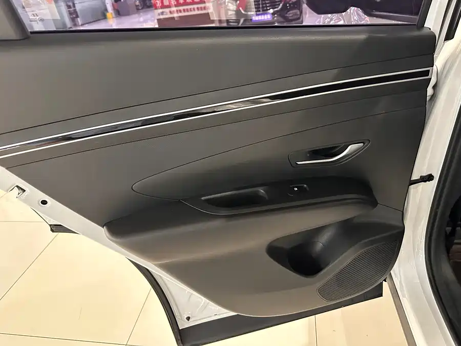 Hyundai Tucson 2024 Бензин