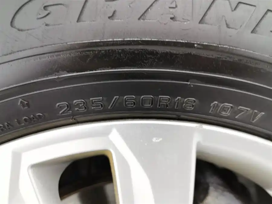 Kia Sorento 2012 Бензин