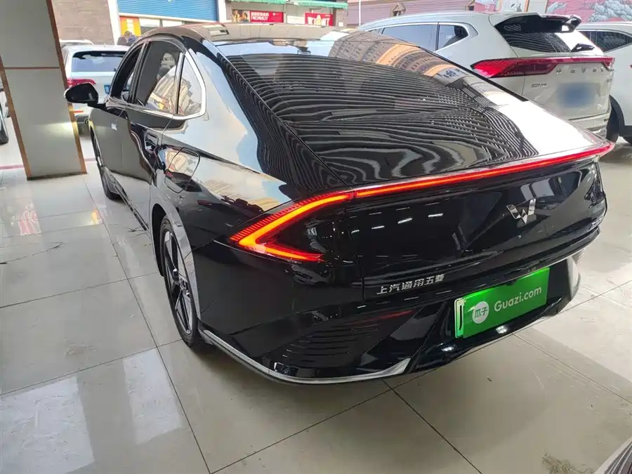 WuLing Xingguang 2024 Подключаемый гибрид