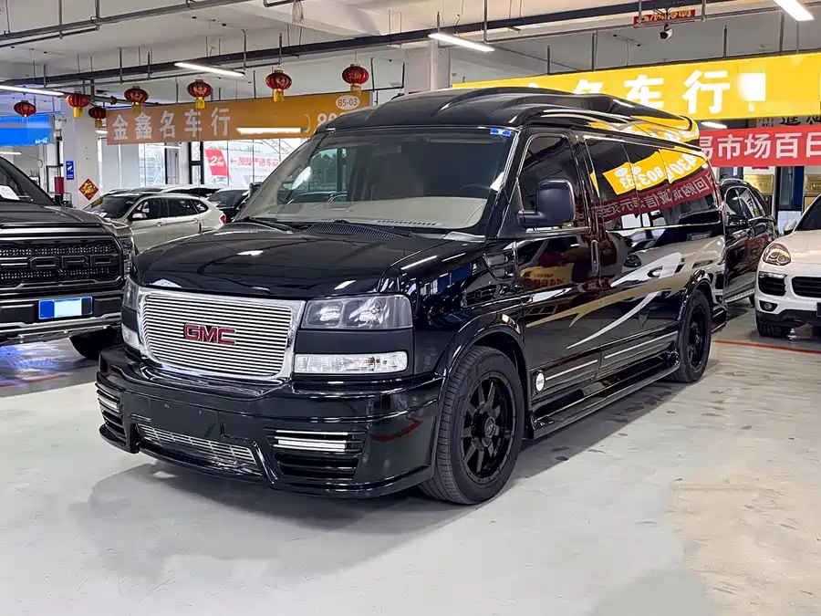 GMC SAVANA 2016 Бензин