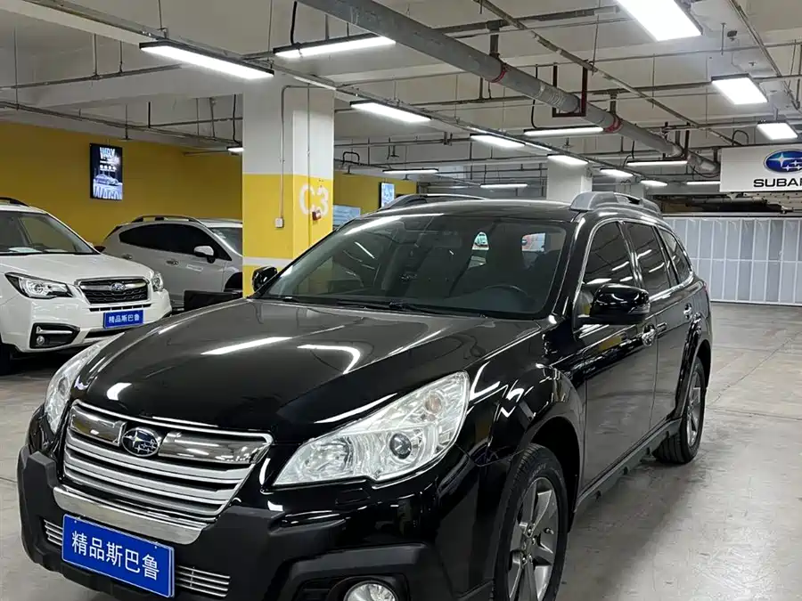 Subaru Outback 2014 Бензин