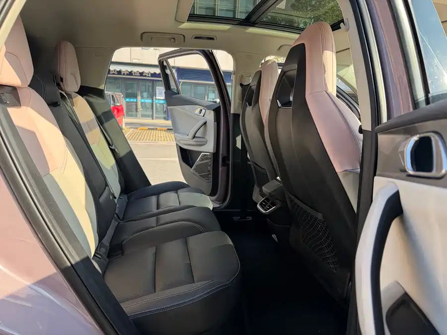 LynkCo 06 2022 Бензин