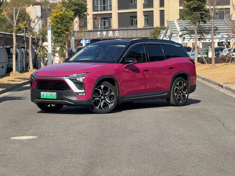NIO ES8 2018 Электрический