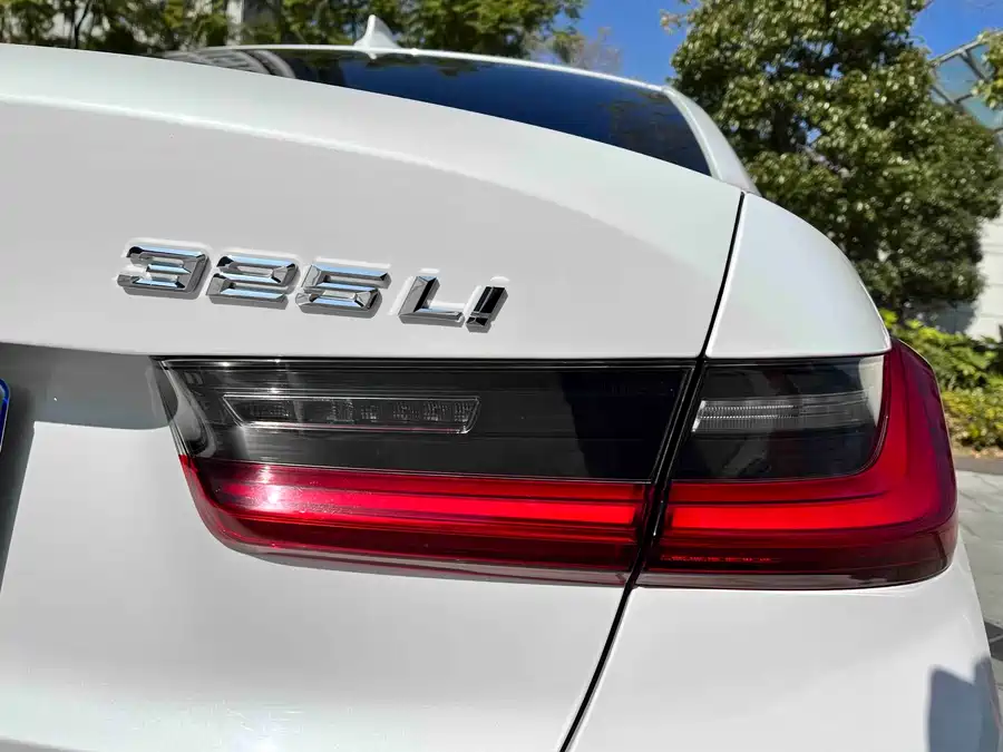 BMW 3 Series 2021 Бензин