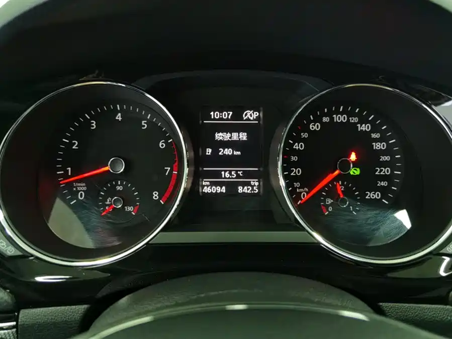 Volkswagen Sagitar 2018 Бензин