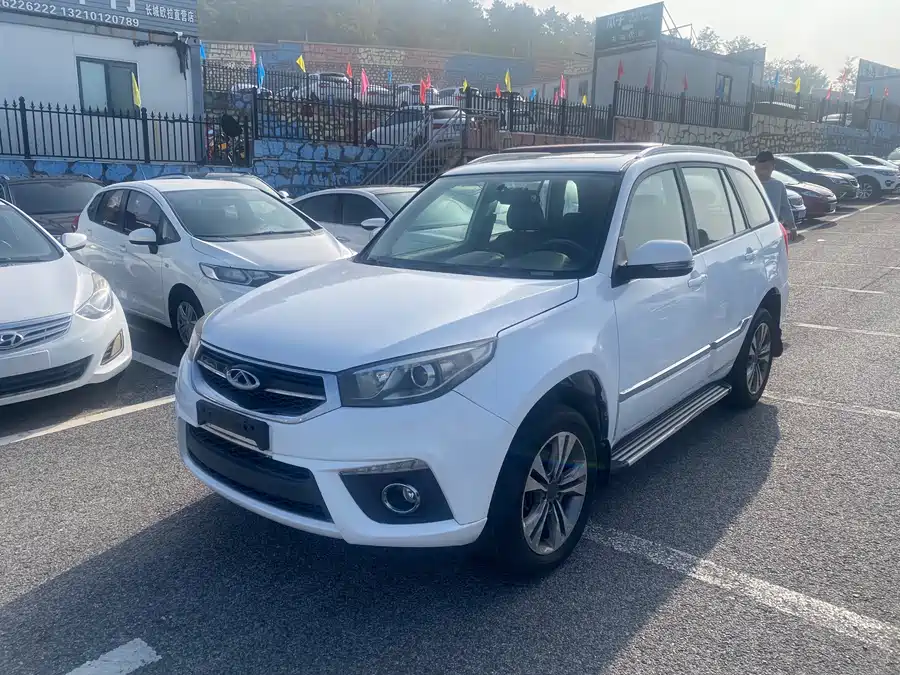 Chery Tiggo 3 2015 Бензин