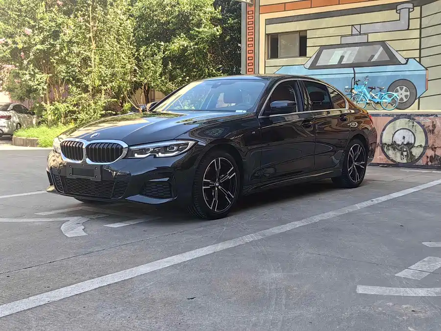 BMW 3 Series 2022 Бензин